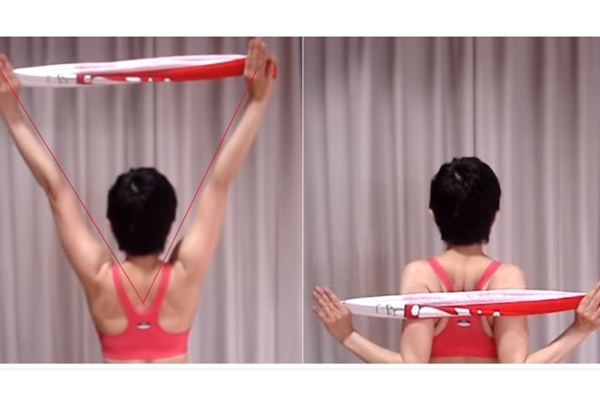 后背肉怎么減最快 許瑋甯親自示范怎么瘦背 后背肉怎么減最快 許瑋甯親自示范怎么瘦背