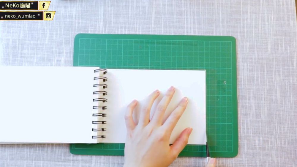 唇膏色卡自制方法步驟圖解 唇膏色卡自制方法步驟圖解