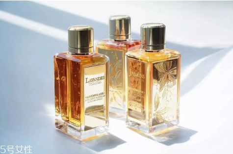 為什么香水留香時間短 香水留香時間短這樣做 為什么香水留香時間短 香水留香時間短這樣做