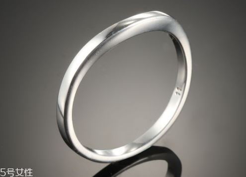 純銀戒指大概多少錢 價(jià)格很優(yōu)惠 純銀戒指大概多少錢 價(jià)格很優(yōu)惠