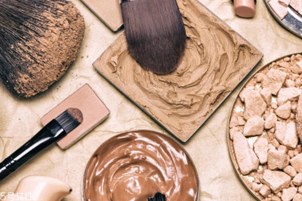 不同膚質(zhì)怎么選遮瑕膏 這么挑選讓遮瑕功力up 不同膚質(zhì)怎么選遮瑕膏 這么挑選讓遮瑕功力up