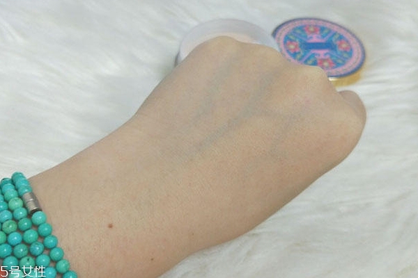 卡婷長相思蜜粉怎么樣 不油不脫秒殺紀梵希 卡婷長相思蜜粉怎么樣 不油不脫秒殺紀梵希