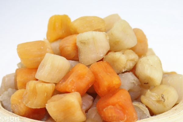 瑤柱能和鴿子一起煮嗎 少量添加是可以的 瑤柱能和鴿子一起煮嗎 少量添加是可以的