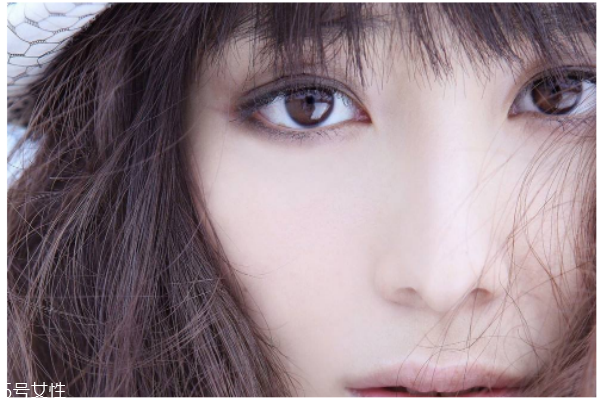 雙眼皮修復(fù)手術(shù)風(fēng)險大嗎？都有哪些方法