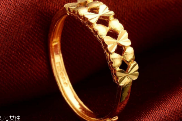 黃金戒指回收多少錢一克 看當(dāng)日金價(jià) 黃金戒指回收多少錢一克 看當(dāng)日金價(jià)