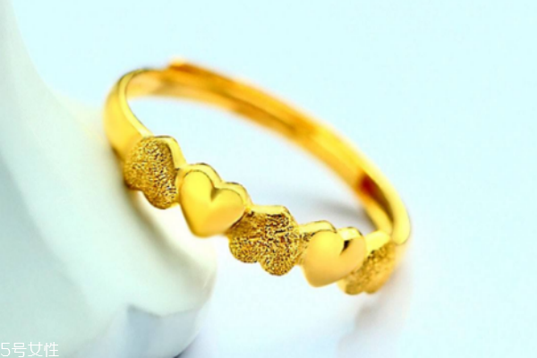 黃金戒指回收多少錢一克 看當(dāng)日金價(jià) 黃金戒指回收多少錢一克 看當(dāng)日金價(jià)