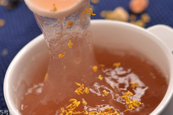 藕粉會凝固嗎 是會的 藕粉會凝固嗎 是會的