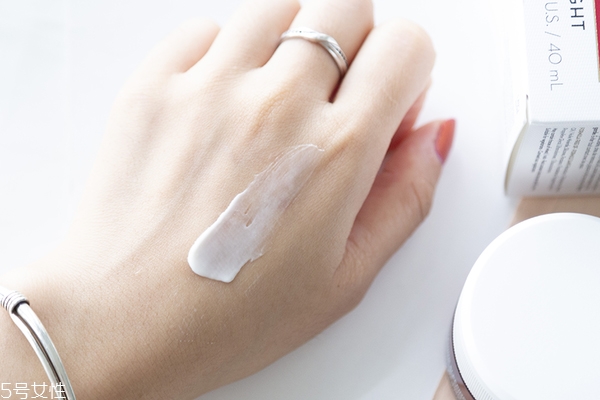 珂諾詩睡眠面膜怎么樣 2款熱門睡眠面膜評(píng)測 珂諾詩睡眠面膜怎么樣 2款熱門睡眠面膜評(píng)測