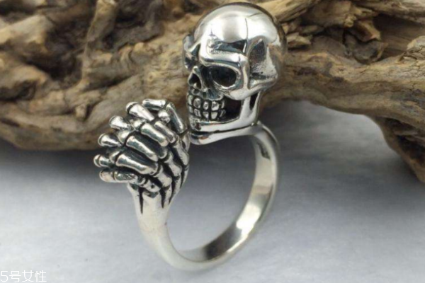 925銀戒指一般多少錢 別買貴了 925銀戒指一般多少錢 別買貴了