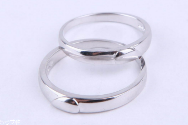 925銀戒指會(huì)變色嗎 氧化是正?，F(xiàn)象