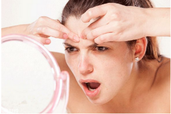 悶痘怎么才能發(fā)出來 長(zhǎng)悶痘這樣快速消除