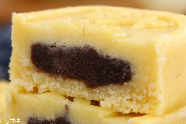 綠豆糕為什么加麥芽糖 為了增加甜味 綠豆糕為什么加麥芽糖 為了增加甜味