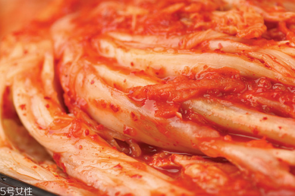 辣白菜能炒什么 炒五花肉是不錯的選擇 辣白菜能炒什么 炒五花肉是不錯的選擇