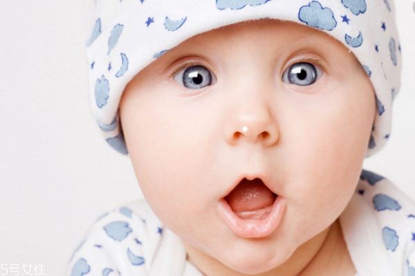 嬰兒體溫多少算正常 嬰兒體溫標準 嬰兒體溫多少算正常 嬰兒體溫標準