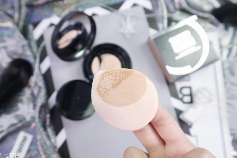 美寶蓮1+1氣墊男生可以用嗎 這款氣墊不分男女 美寶蓮1+1氣墊男生可以用嗎 這款氣墊不分男女