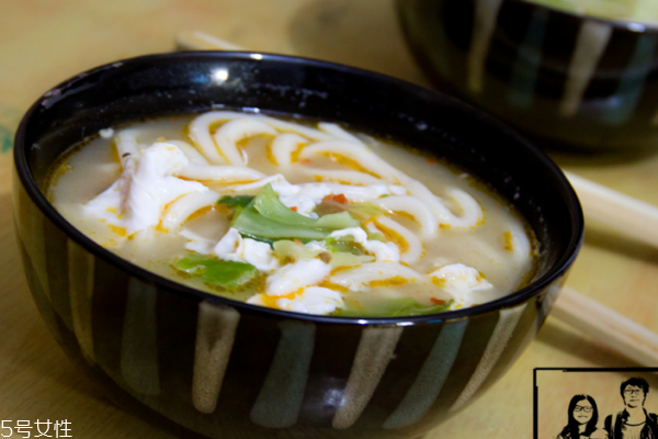 烏冬面有點(diǎn)酸 輕微酸味是正常的 烏冬面有點(diǎn)酸 輕微酸味是正常的