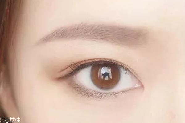 什么眉型百搭 淡霧眉誰畫誰美 什么眉型百搭 淡霧眉誰畫誰美