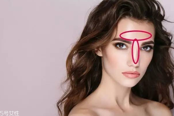 第一次使用高光怎么打 3個步驟輕松擁有蘋果肌 第一次使用高光怎么打 3個步驟輕松擁有蘋果肌