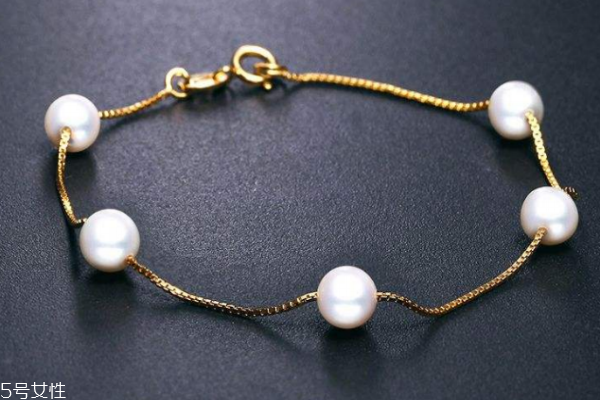 珍珠手鏈可以沾水嗎 避開化學物質(zhì) 珍珠手鏈可以沾水嗎 避開化學物質(zhì)