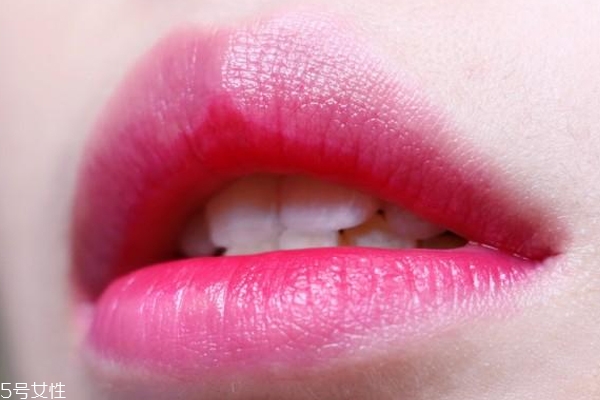 近視唇怎么畫 新手和高手2種畫法 近視唇怎么畫 新手和高手2種畫法