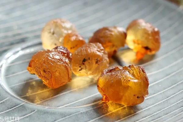 桃膠怎么看真假 3個方法讓購買不踩雷 桃膠怎么看真假 3個方法讓購買不踩雷