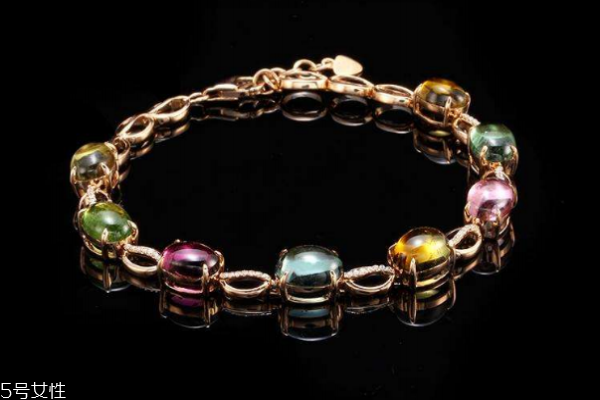 怎么辨別碧璽手鏈真假 從這幾點(diǎn)著手 怎么辨別碧璽手鏈真假 從這幾點(diǎn)著手