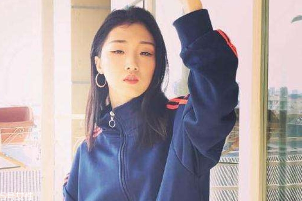 長(zhǎng)挑眼適合什么顏色眼影 非常適合走冷艷風(fēng) 長(zhǎng)挑眼適合什么顏色眼影 非常適合走冷艷風(fēng)