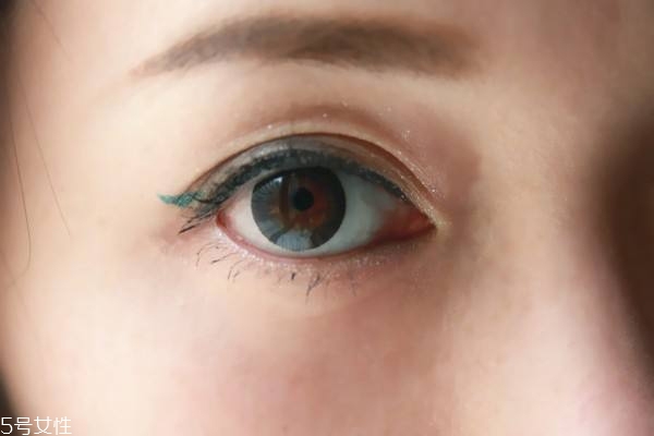 睫毛不翹用什么睫毛膏好 彎月形刷頭最合適 睫毛不翹用什么睫毛膏好 彎月形刷頭最合適