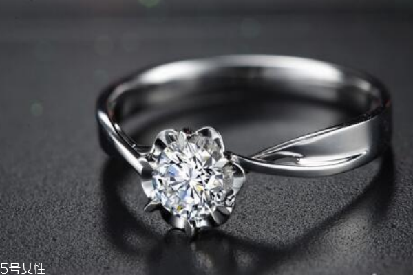 鉑金戒指在哪里回收 認(rèn)準(zhǔn)大型金店 鉑金戒指在哪里回收 認(rèn)準(zhǔn)大型金店