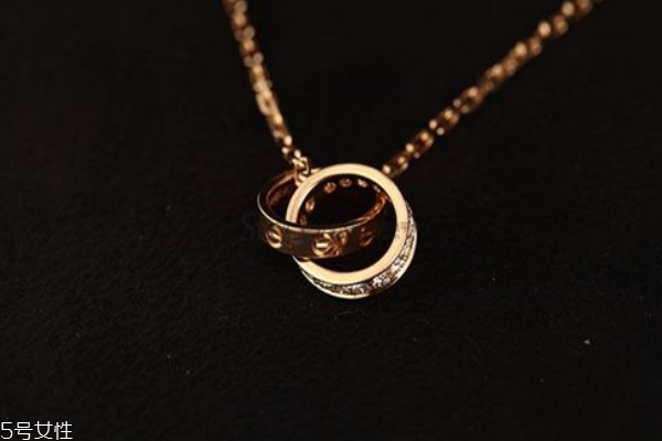 卡地亞項(xiàng)鏈一般多少錢 上萬元起步 卡地亞項(xiàng)鏈一般多少錢 上萬元起步