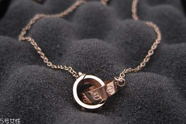 卡地亞項(xiàng)鏈一般多少錢 上萬元起步 卡地亞項(xiàng)鏈一般多少錢 上萬元起步