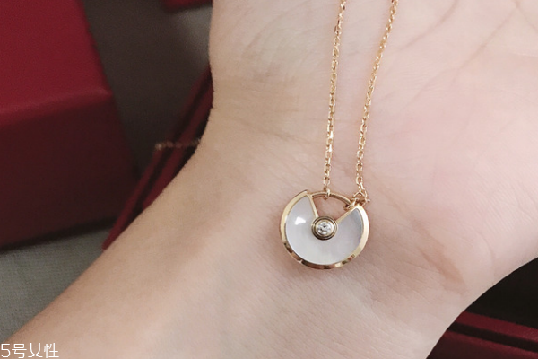 卡地亞項(xiàng)鏈一般多少錢 上萬元起步 卡地亞項(xiàng)鏈一般多少錢 上萬元起步