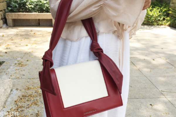 小ck耳朵包多少錢 萌化少女心 小ck耳朵包多少錢 萌化少女心