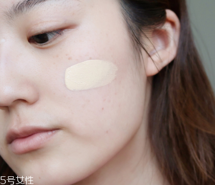 蘭蔻奇跡薄紗粉底液最白色號(hào)是哪個(gè) 蘭蔻奇跡薄紗粉底液 蘭蔻奇跡薄紗粉底液最白色號(hào)是哪個(gè) 蘭蔻奇跡薄紗粉底液