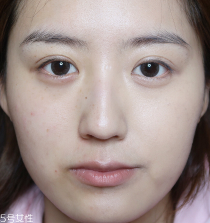 蘭蔻奇跡薄紗粉底液最白色號(hào)是哪個(gè) 蘭蔻奇跡薄紗粉底液 蘭蔻奇跡薄紗粉底液最白色號(hào)是哪個(gè) 蘭蔻奇跡薄紗粉底液