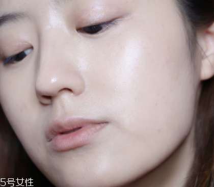 蘭蔻奇跡薄紗粉底液最白色號(hào)是哪個(gè) 蘭蔻奇跡薄紗粉底液 蘭蔻奇跡薄紗粉底液最白色號(hào)是哪個(gè) 蘭蔻奇跡薄紗粉底液