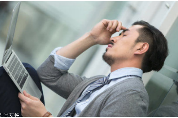 男性前列腺結(jié)石怎么辦 吃什么能有效治療 男性前列腺結(jié)石怎么辦 吃什么能有效治療