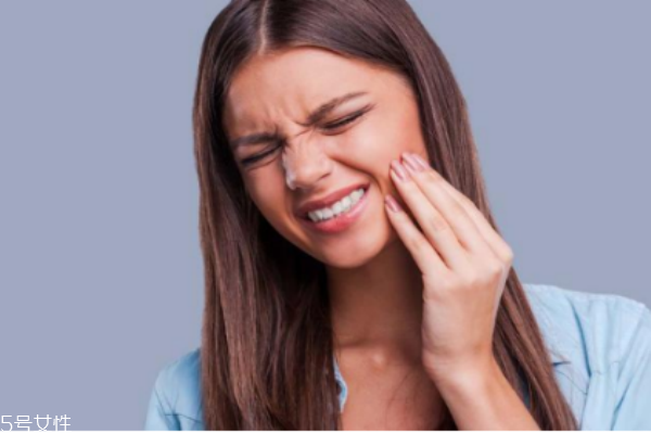 女性月經(jīng)期間牙齦炎怎么辦 預(yù)防方法最有效 女性月經(jīng)期間牙齦炎怎么辦 預(yù)防方法最有效