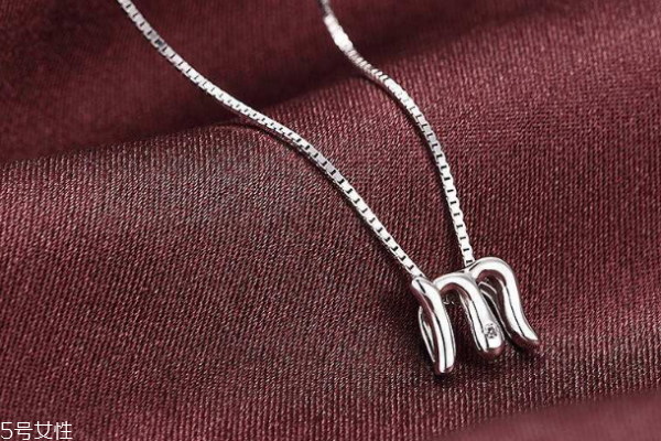 鉑金項(xiàng)鏈好還是k金好 明確自己的需求 鉑金項(xiàng)鏈好還是k金好 明確自己的需求