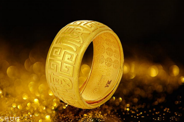 黃金戒指能戴著睡覺嗎 影響血液循環(huán) 黃金戒指能戴著睡覺嗎 影響血液循環(huán)