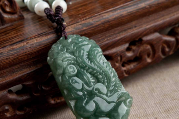 翡翠吊墜多少錢(qián) 這些都會(huì)影響價(jià)格 翡翠吊墜多少錢(qián) 這些都會(huì)影響價(jià)格