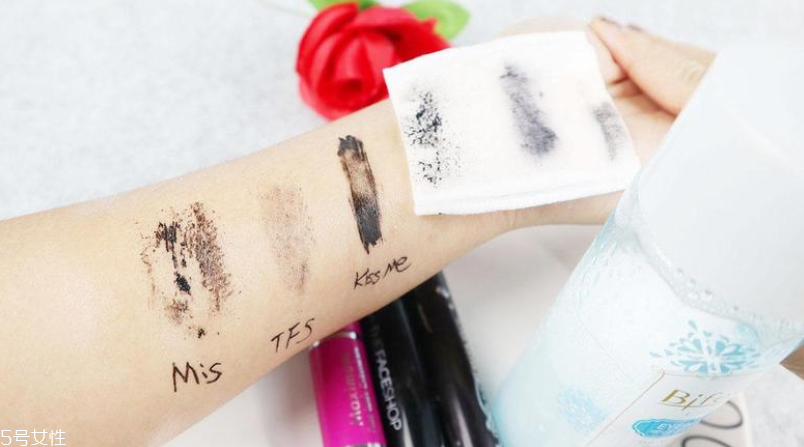 平價睫毛膏哪款最好用 kissme mistine 菲詩小鋪對比評測 平價睫毛膏哪款最好用 kissme mistine 菲詩小鋪對比評測