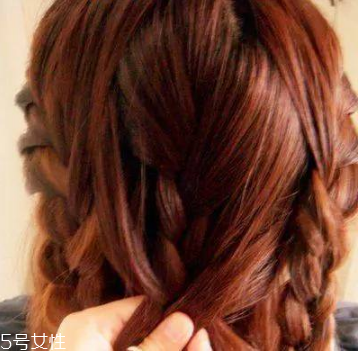 頭發(fā)怎么扎好看 簡單又特別的扎發(fā) 頭發(fā)怎么扎好看 簡單又特別的扎發(fā)