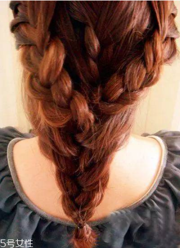 頭發(fā)怎么扎好看 簡單又特別的扎發(fā) 頭發(fā)怎么扎好看 簡單又特別的扎發(fā)