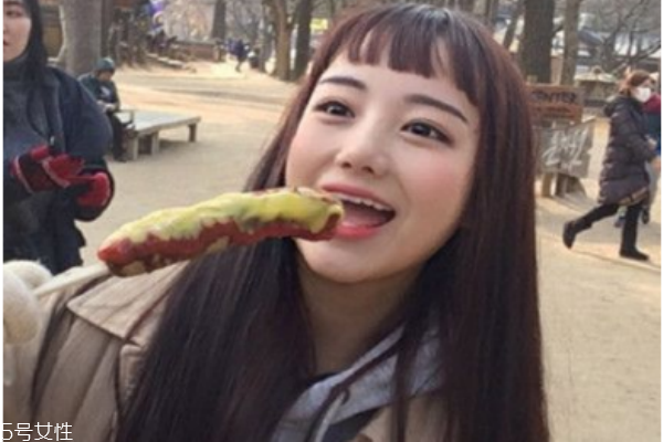 網(wǎng)紅八字劉海需要燙嗎 2022年流行什么劉海 網(wǎng)紅八字劉海需要燙嗎 2022年流行什么劉海