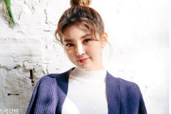 發(fā)際線高適合什么劉海 發(fā)際線高適合的發(fā)型推薦 發(fā)際線高適合什么劉海 發(fā)際線高適合的發(fā)型推薦