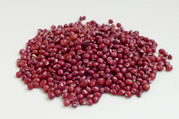 紅豆的營養(yǎng)成分 功效多著呢 紅豆的營養(yǎng)成分 功效多著呢