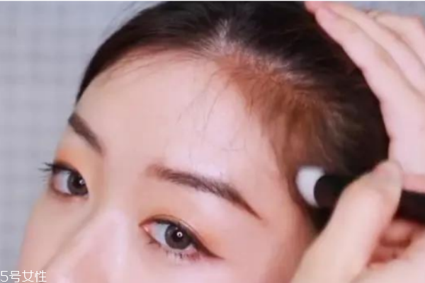 可以用眉粉畫發(fā)際線嗎 用眉粉修飾發(fā)際線 可以用眉粉畫發(fā)際線嗎 用眉粉修飾發(fā)際線