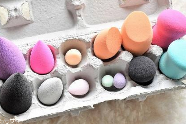 怎么樣才能使底妝服帖 5招讓底妝不再整個(gè)融掉