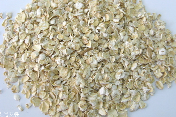 燕麥是碳水化合物嗎 含有碳水化合物 燕麥是碳水化合物嗎 含有碳水化合物